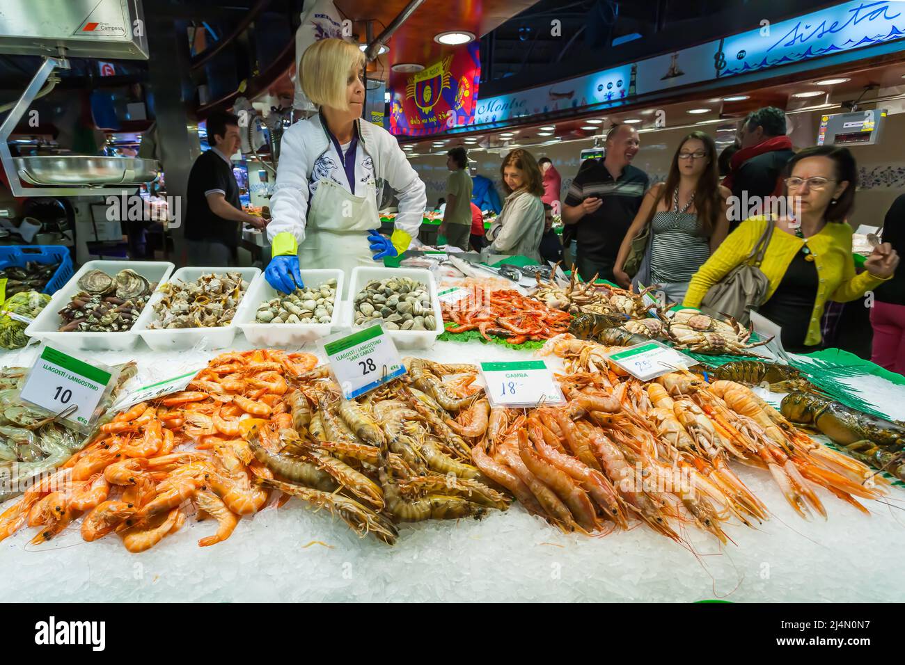 The Transparency Vacuum: Why Seafood Ecolabels Are Failing Consumers at the Counter